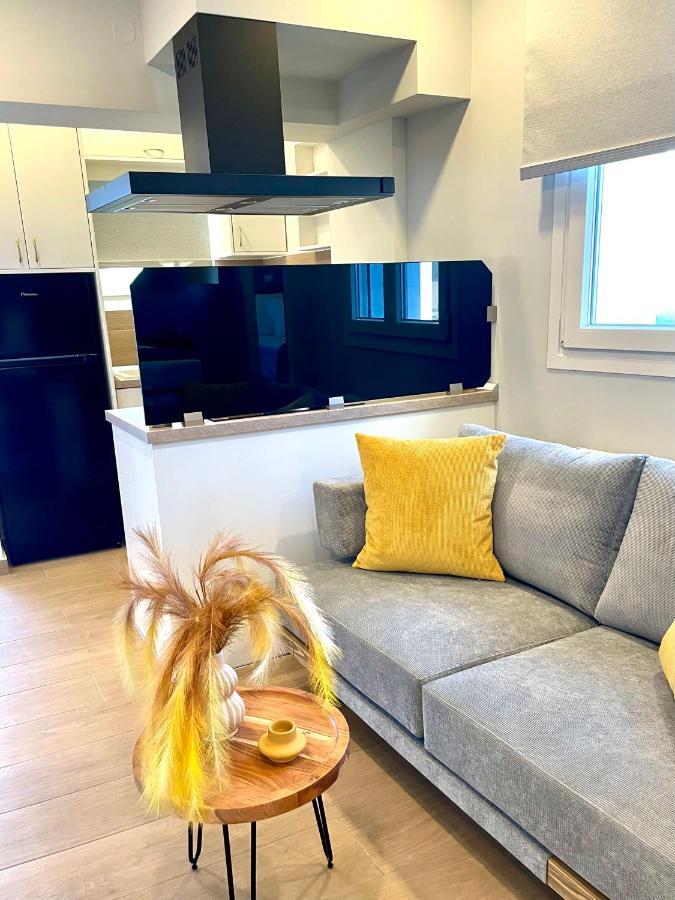 Agioi Deka  Iris Luxury House 아파트 외부 사진